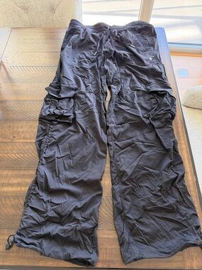 Lululemon athletica dance studio cargo pants
